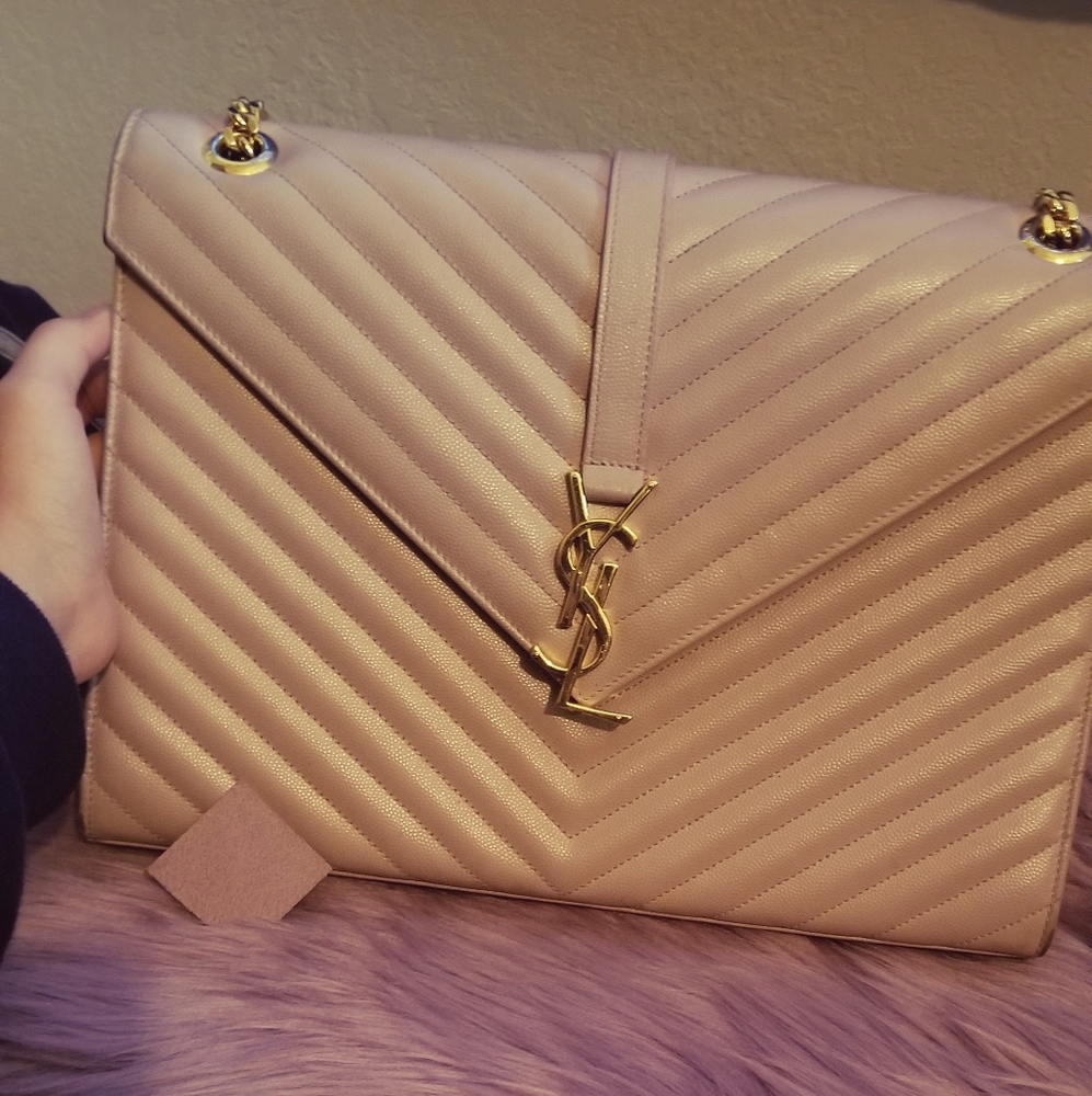 Saint laurent v flap bag